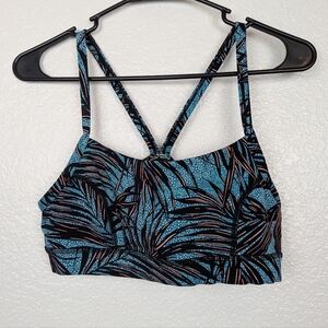 Lululemon Rise and Run Sports Bra